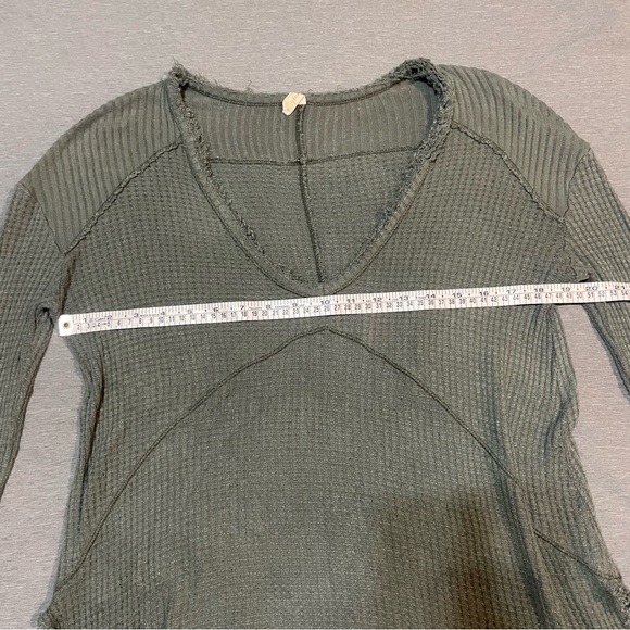 Free People Sunset Park Drippy Thermal Green S/M Oversized Waffle Knit Top - Picture 5 of 9